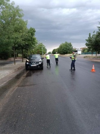 Babaeski'de emniyet ve jandarmadan ortak radar denetimi