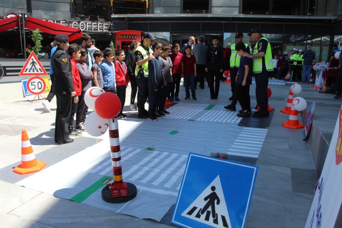 Bingöl’de Trafik Haftası etkinliği