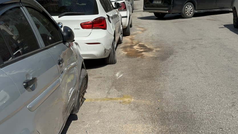 Can pazarı yaşanan kaza kamerada.. 2 kişi ağır yaralandı