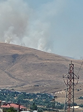 Elazığ’da korkutan yangın