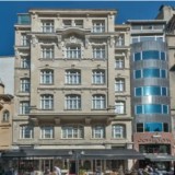 Eminönü Otelleri: İstanbul’un Kalbinde Konforlu Konaklama