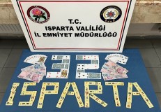 Isparta'da dernekte kumar oynayan 3 kişiye para cezası