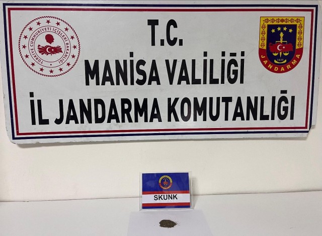 Jandarma 'torbacılara' göz açtırmıyor