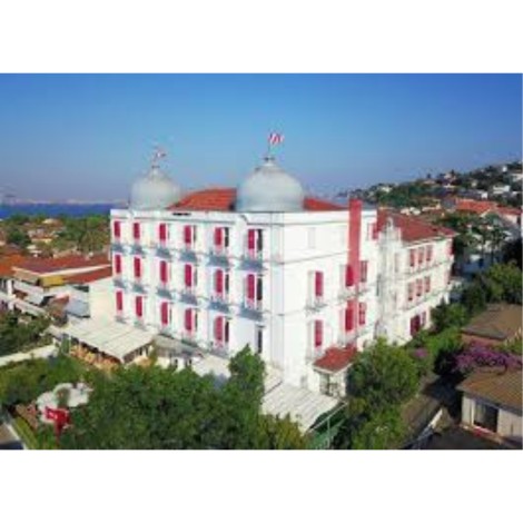 Kınalıada Oteli
