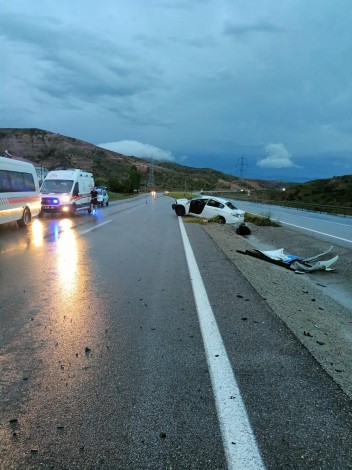 Kontrolden çıkıp takla attı: 5 yaralı