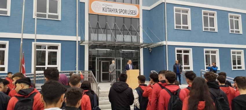 Kütahya Spor Lisesi yeni binasında eğitim öğretim başladı