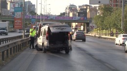 Maltepe'de kaza yapan araç sürücüsü olay yerinden kaçtı