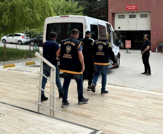 Manisa’da aranan şahıslara eş zamanlı operasyon: 16 tutuklama