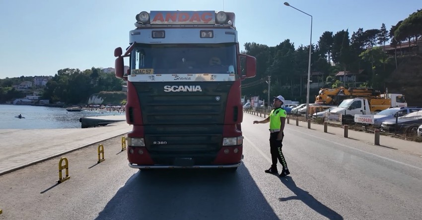 Sinop'ta ağır tonajlı araçlara denetim