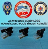 Şüphe üzerine durdurulan araçta 3 tabanca ele geçirildi