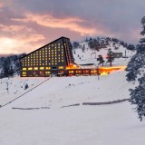 Uludağ Kaya Otel: Beyaz Cennette Konfor ve Lüks